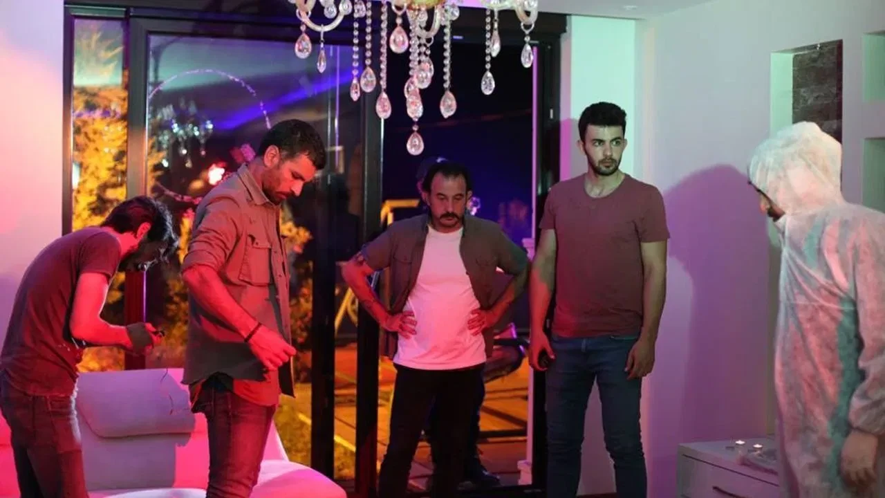 45 25 KusursuzCinayet