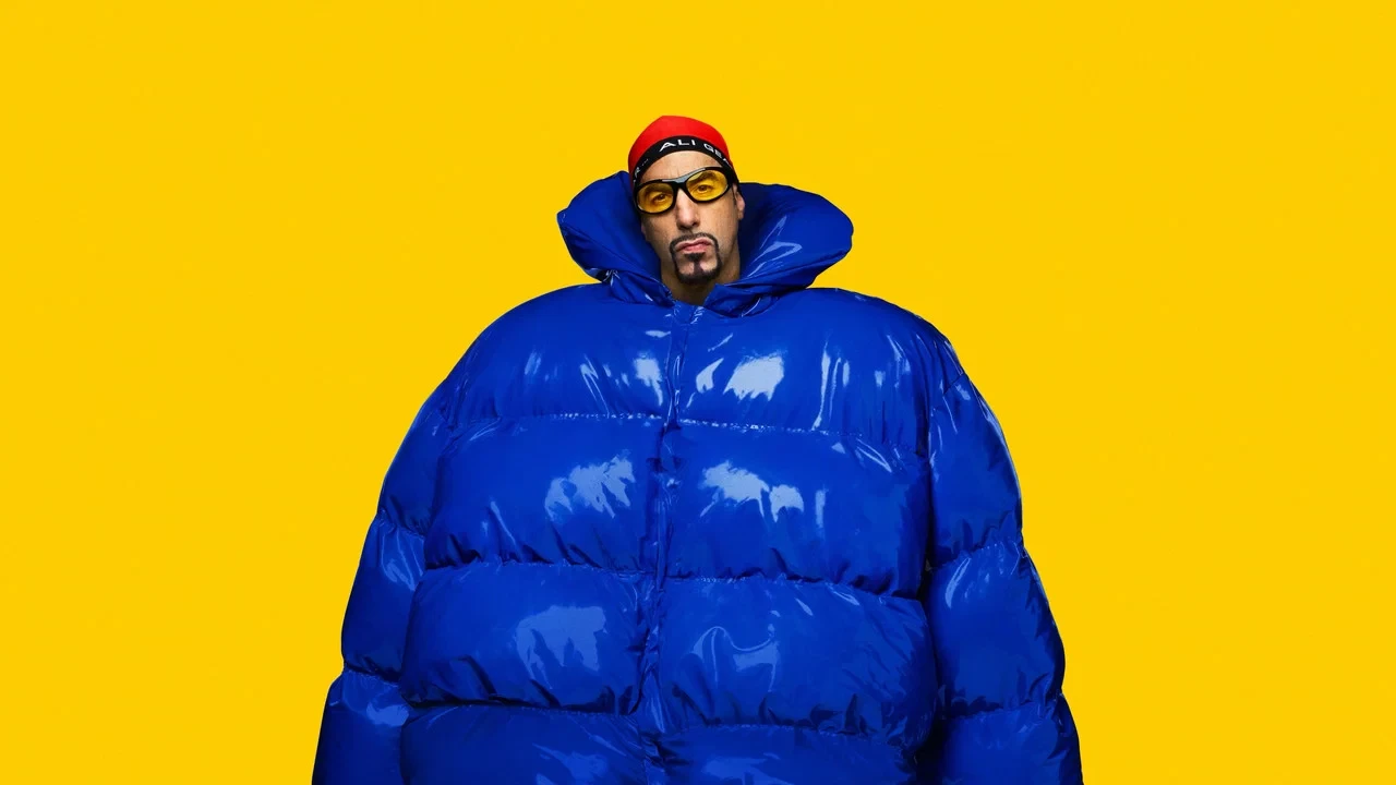 Ali G: Ben Kimim?