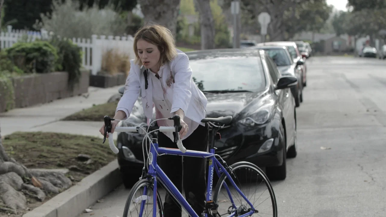 Izzy Gets the Fuck Across Town
