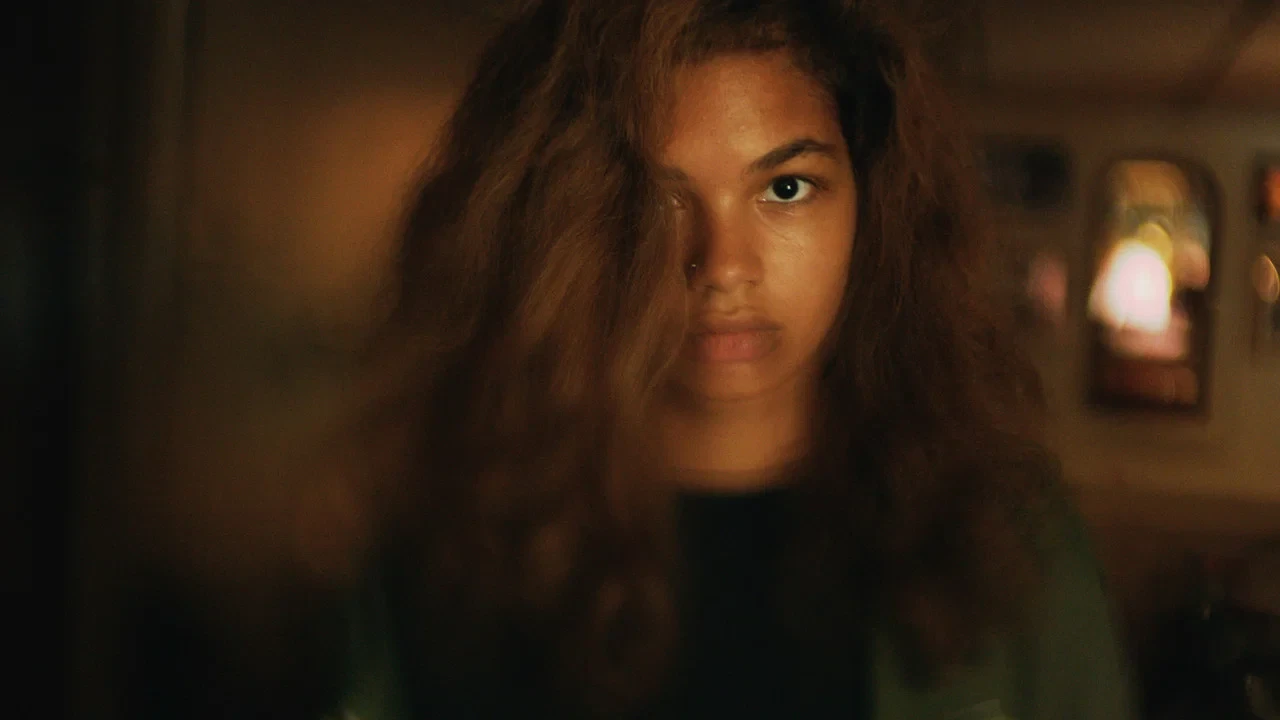 Madeline Madeline’i Oynuyor